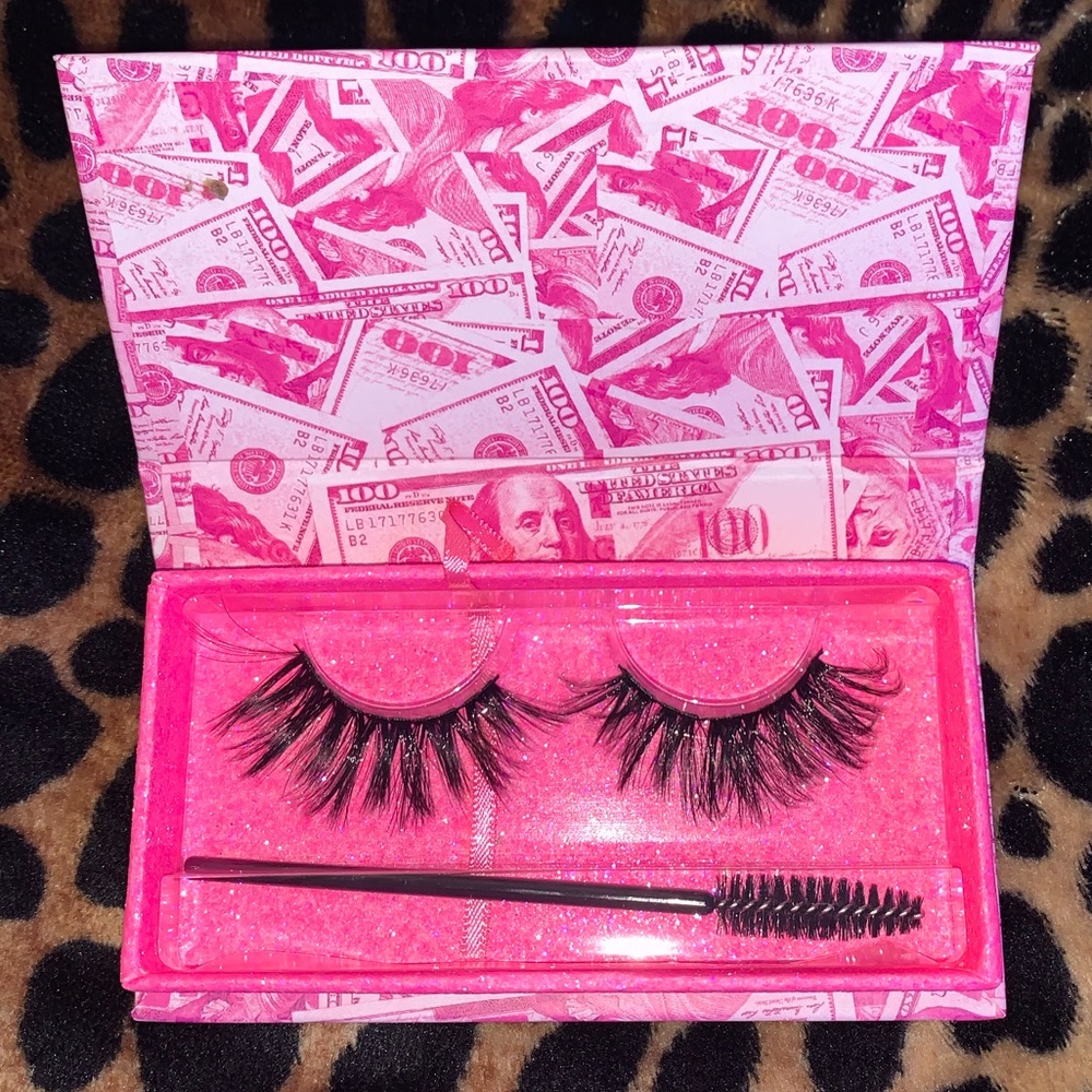 Mink lashes